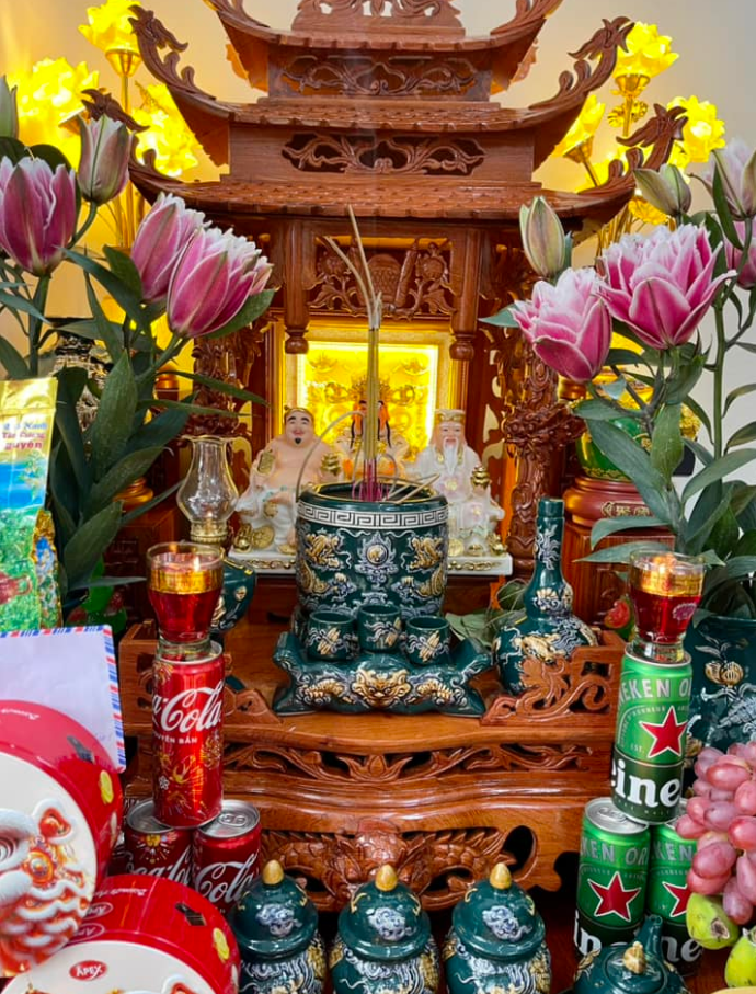 Cách Trang Trí Bộ Tượng Năm Ông Thần Tài 4.png